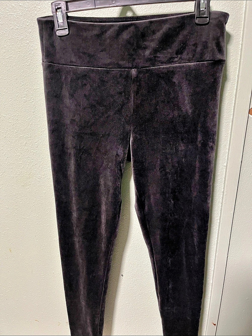 No Boundaries Velour Ankle Leggings Black L/XL